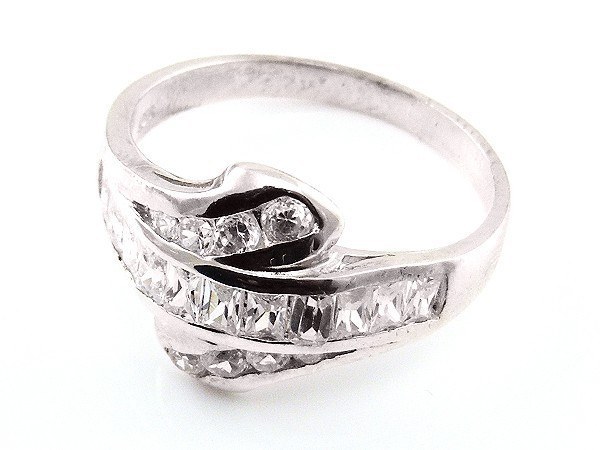 925 Sterling Silber Ring in Schlangenform mit Strass Elementen Gr. 18