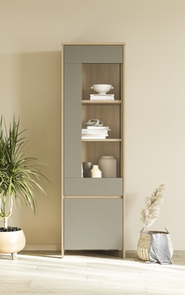 Vitrine "Stranda" 1-türig, 1x Glaseinsatz, 2 Böden, Eukalyptus Skandi Eiche, 58x195x39 cm