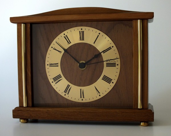 Analoge Tischuhr Standuhr "Flandern" Uhr, Antik, Standuhr, Küche, Wohnzimmer, Diele/Flur, 17x22 cm, in Eiche