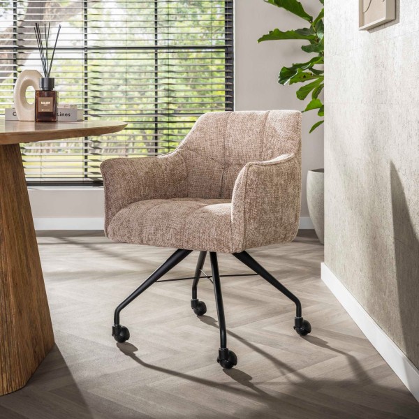 Armlehnstuhl „Elara“ – 2er‑Set, Stoff in Hoven Sand, Nosag‑Federung, Stahlgestell mit Rollen