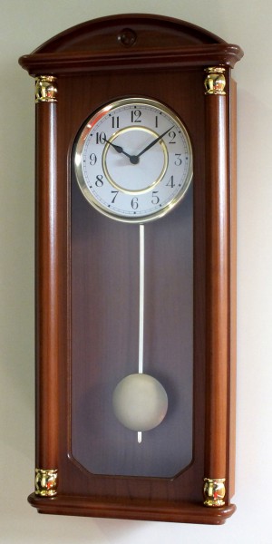 Wanduhr mit Pendel "Cambridgeshire", Uhr, Wanduhr, Pendeluhr,Buche, Küche, Wohnzimmer, Diele/Flur, 59x27 cm, in Kirschbaum