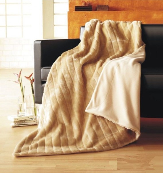 Wende-Wohndecke Nerz mit Mikro-Fleece-Abseite in Beige