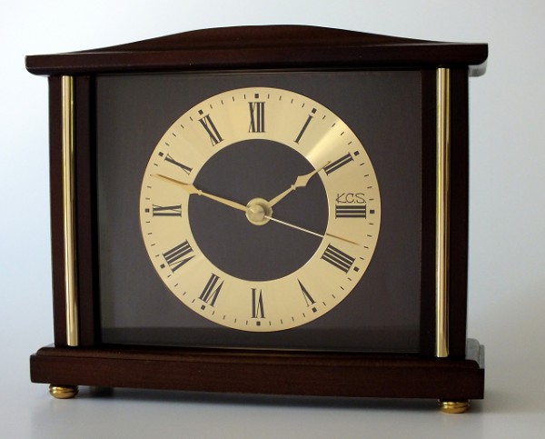 Analoge Tischuhr Standuhr "Foix" Uhr, Antik, Standuhr, Küche, Wohnzimmer, Diele/Flur, 17x22 cm, in Nussbaum