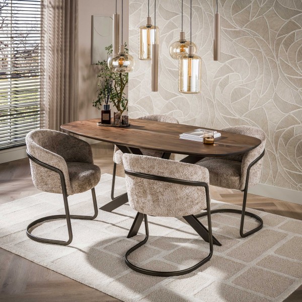 Esstisch „Sissi Oval“  – dänisch oval, Akazie massiv, pulverbeschichteter Stahl, modern & elegant